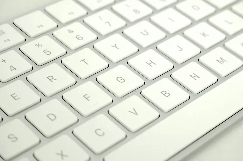 ภูมิปัญญาแห่งการใช้ชีวิต: เจาะลึกความลับแป้นพิมพ์ QWERTY และเทคนิคถนอมอาหาร เพื่อยกระดับประสิทธิภาพชีวิตขั้นสุด