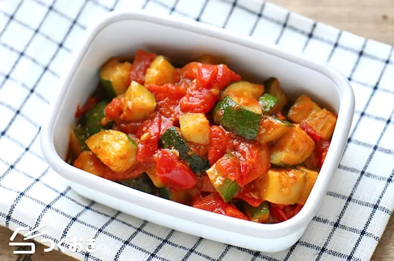 อกไก่ราดซอสกระเทียมต้นหอม: โปรตีนเน้นๆ สไตล์ญี่ปุ่น